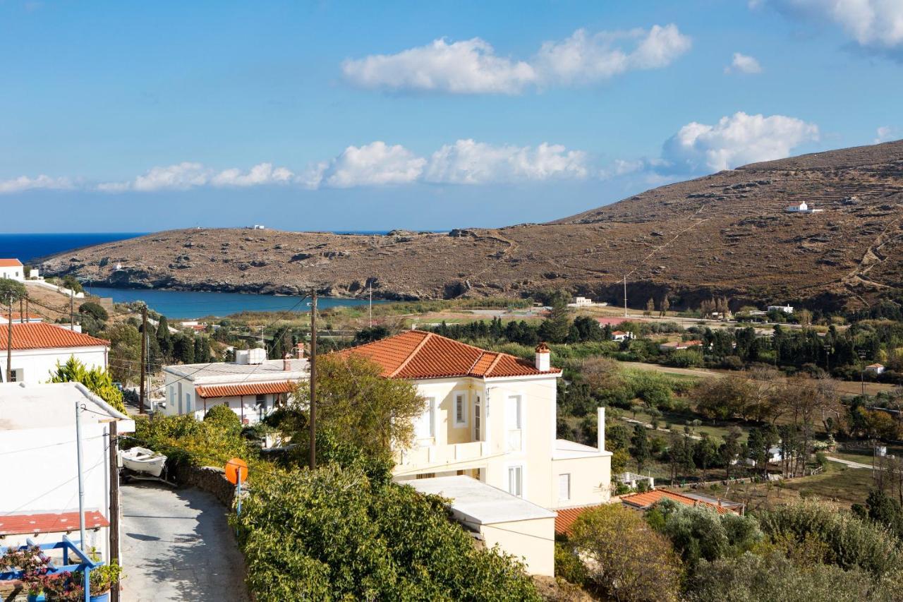 Anemomiloi Andros Hotel Exterior photo